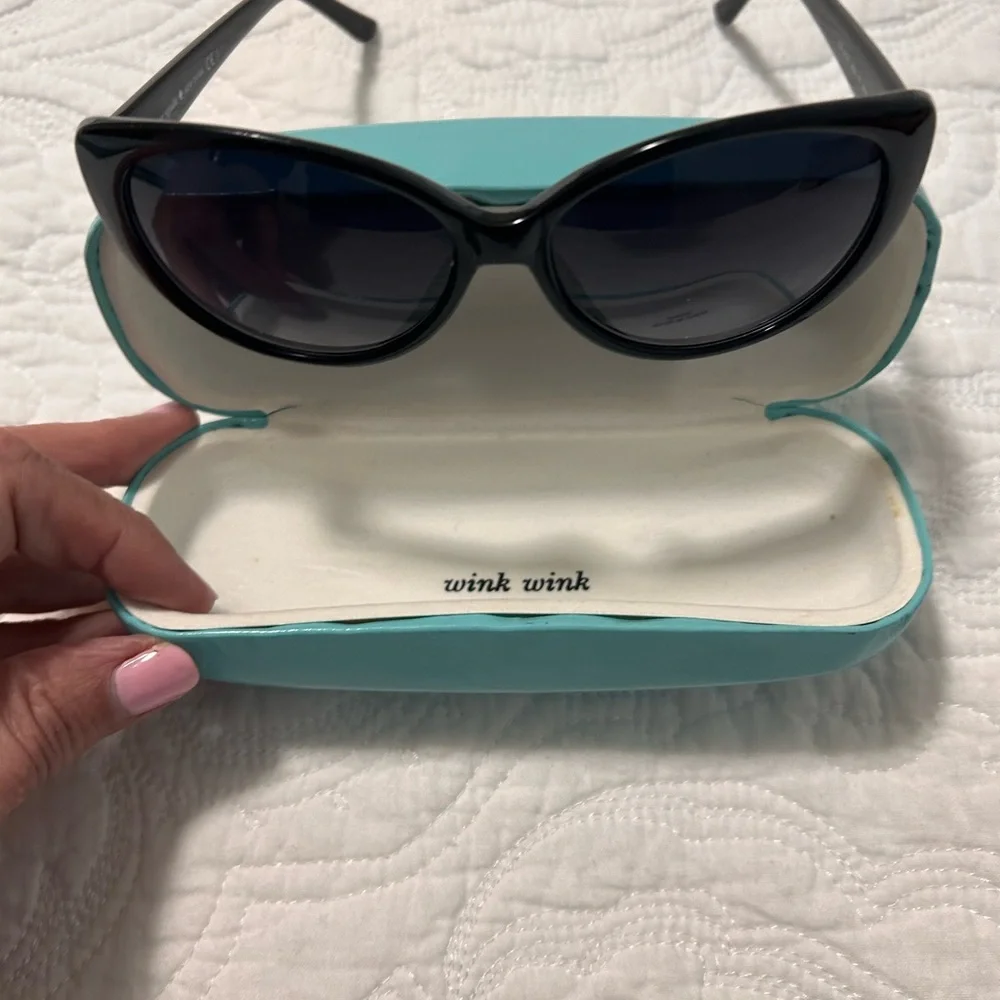 Kate Spade Black Sunglasses - Picture 1 of 2